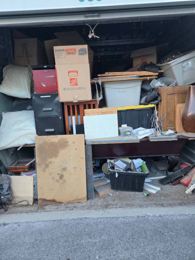 10 x 17 storage unit in Las Vegas, NV