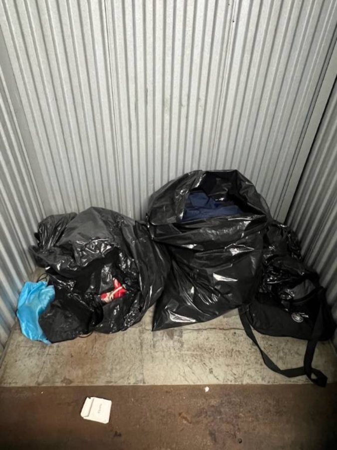 5 x 5 storage unit in Cicero, IL