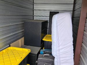 5 x 10 storage unit in Denver, CO