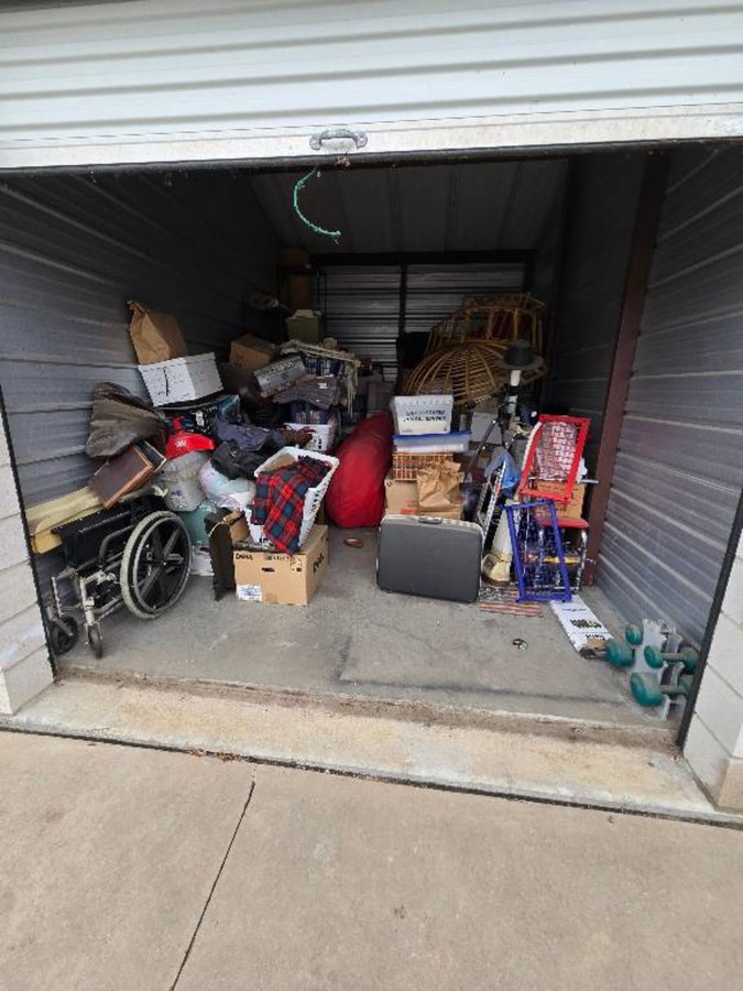 10 x 15 storage unit in Denver, CO