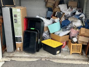 10 x 10 unit in Trenton