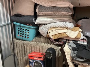 10 x 10 storage unit in Irvine, CA