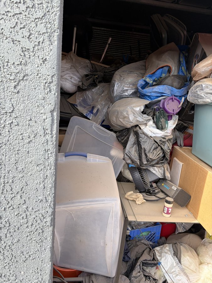 10 x 15 storage unit in Tempe, AZ