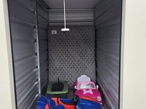 5 x 10 storage unit in Rochester, MN