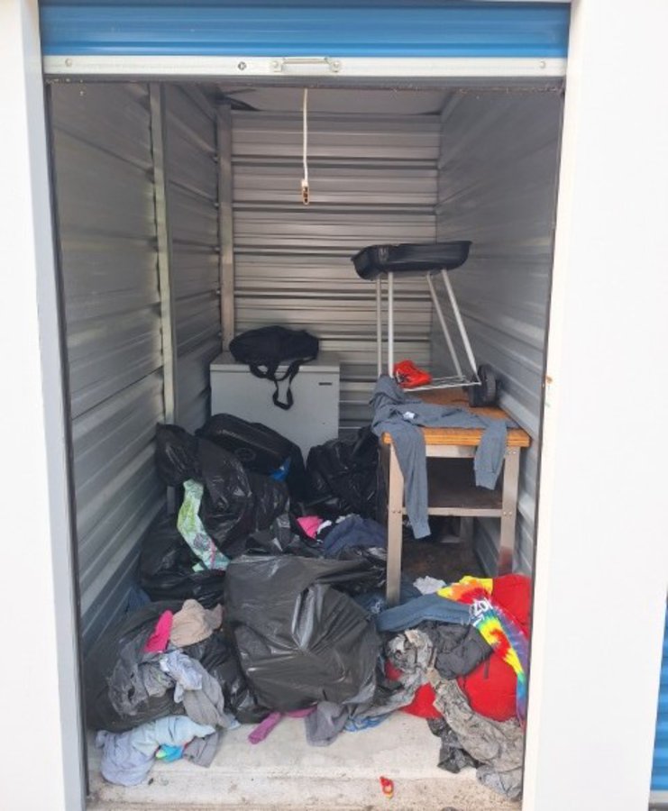 5 x 10 storage unit in Lawrence, IN