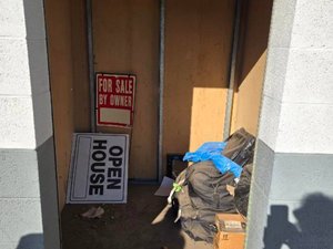 5 x 5 unit in Riverside
