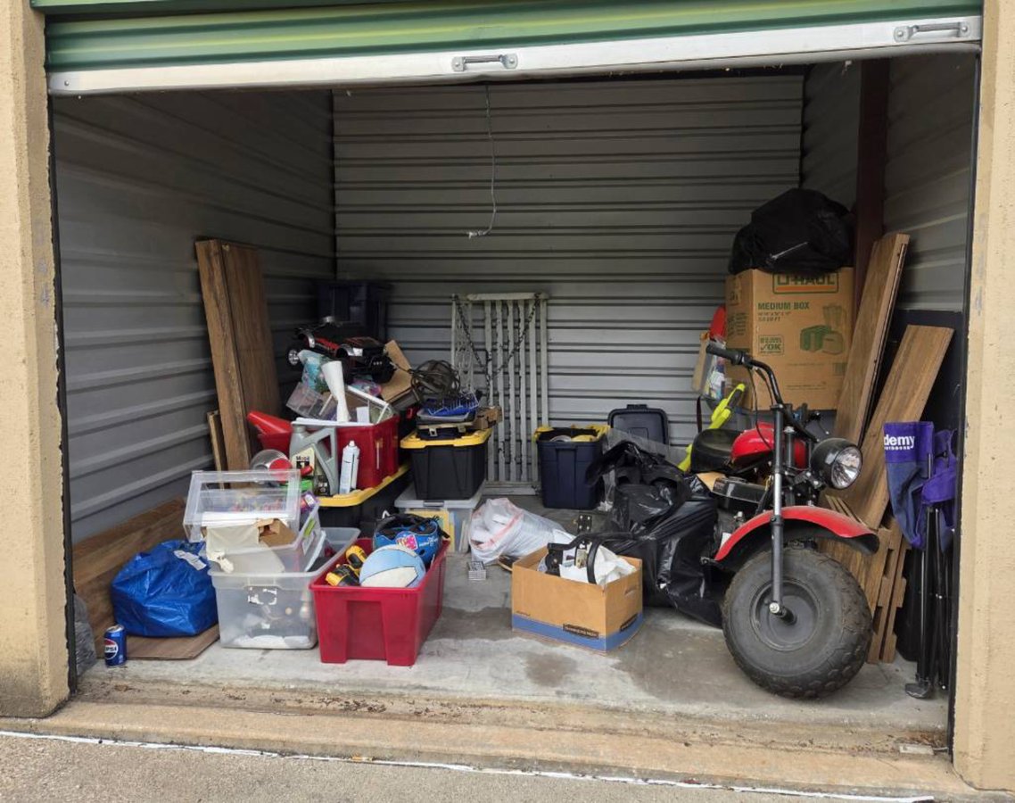 10 x 10 storage unit in Watauga, TX