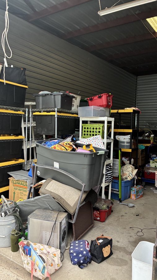 18 x 42 storage unit in Albuquerque, NM