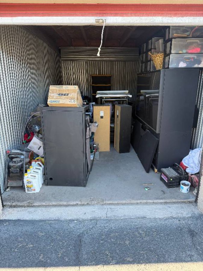 10 x 18 storage unit in Las Vegas, NV
