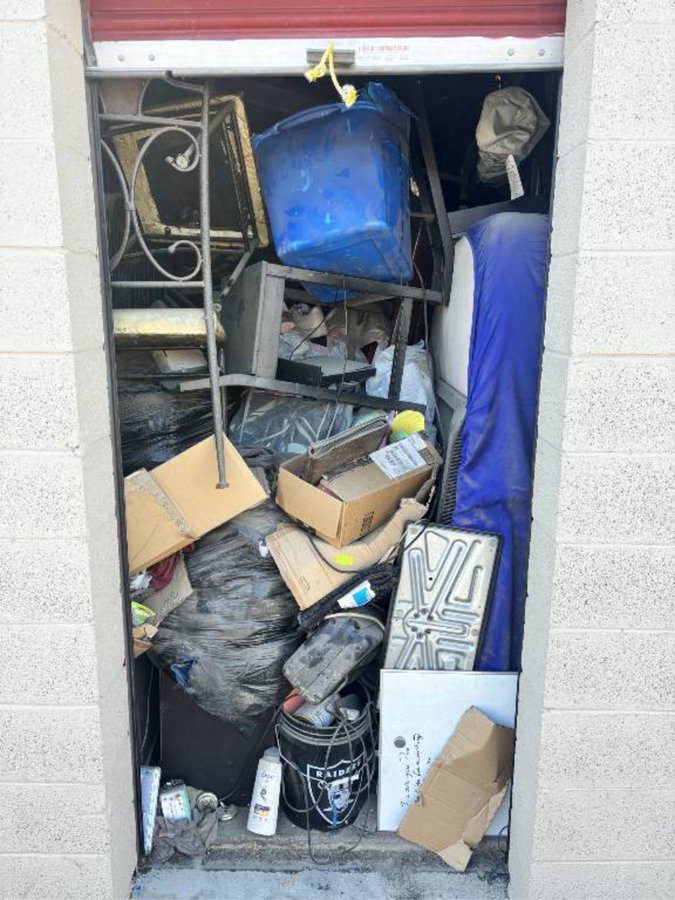 5 x 8 storage unit in Las Vegas, NV