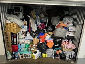 10 x 20 storage unit in South Gate, CA