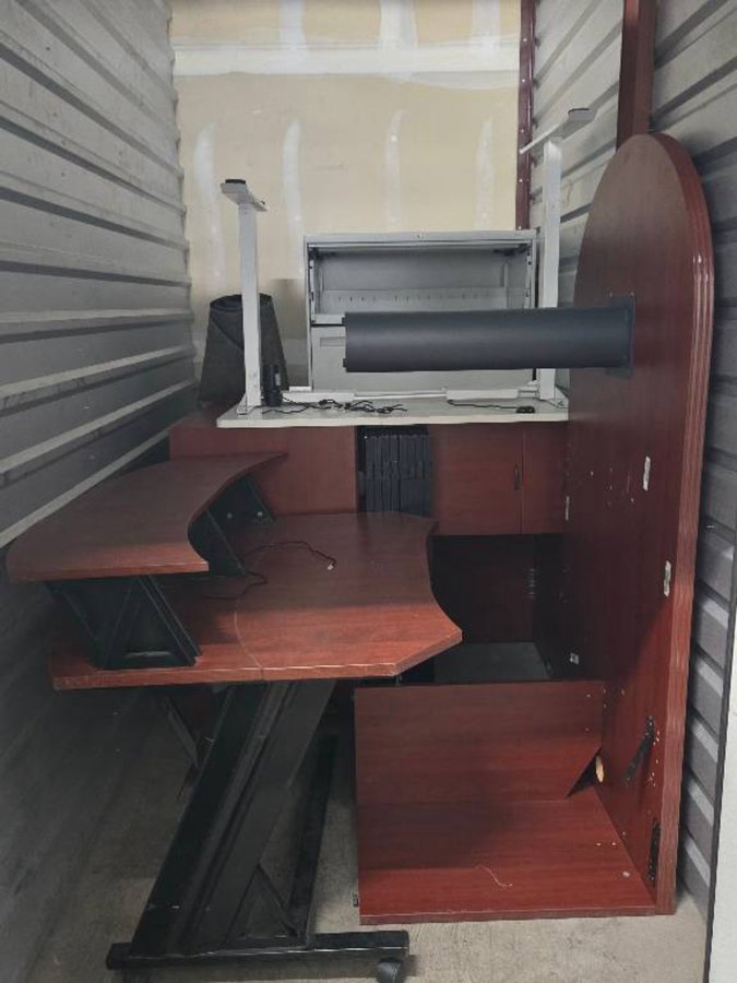 5 x 10 storage unit in Las Vegas, NV