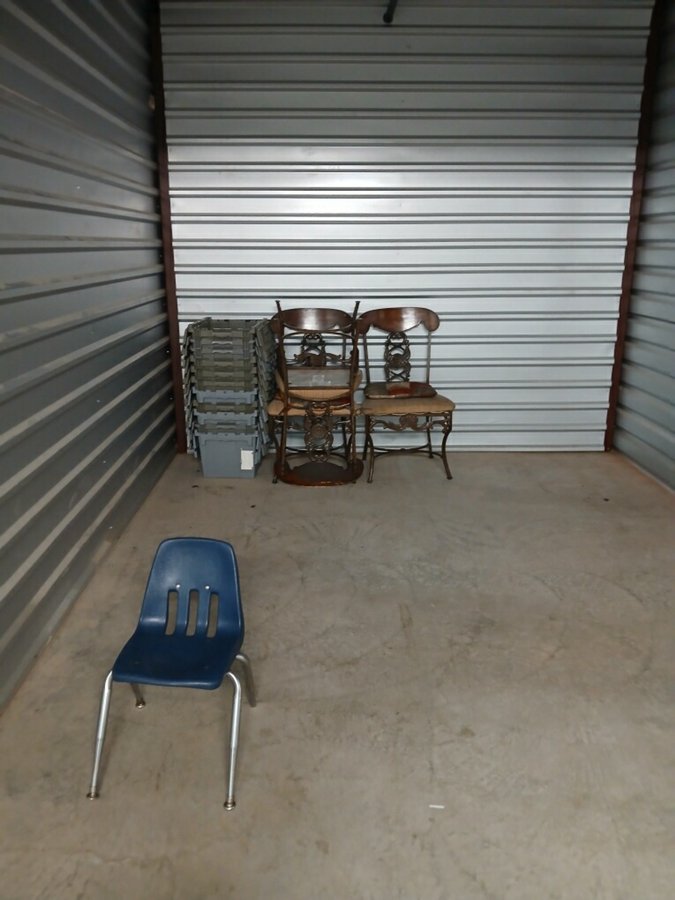 10 x 15 storage unit in Dallas, TX