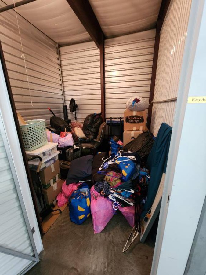 10 x 10 storage unit in Aurora, CO