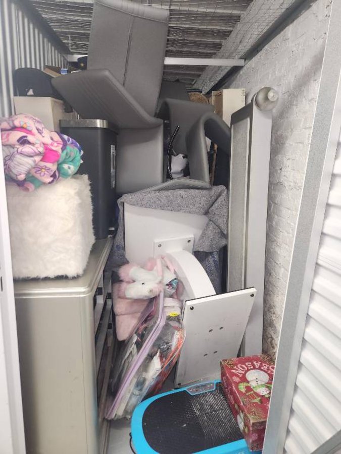 5 x 12 storage unit in Chicago, IL