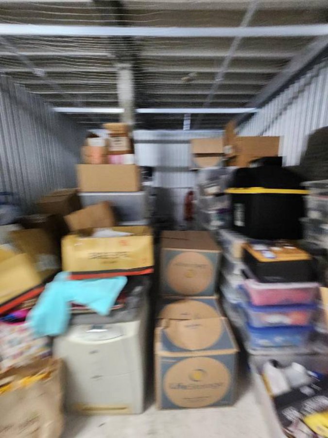 10 x 12 storage unit in Chicago, IL