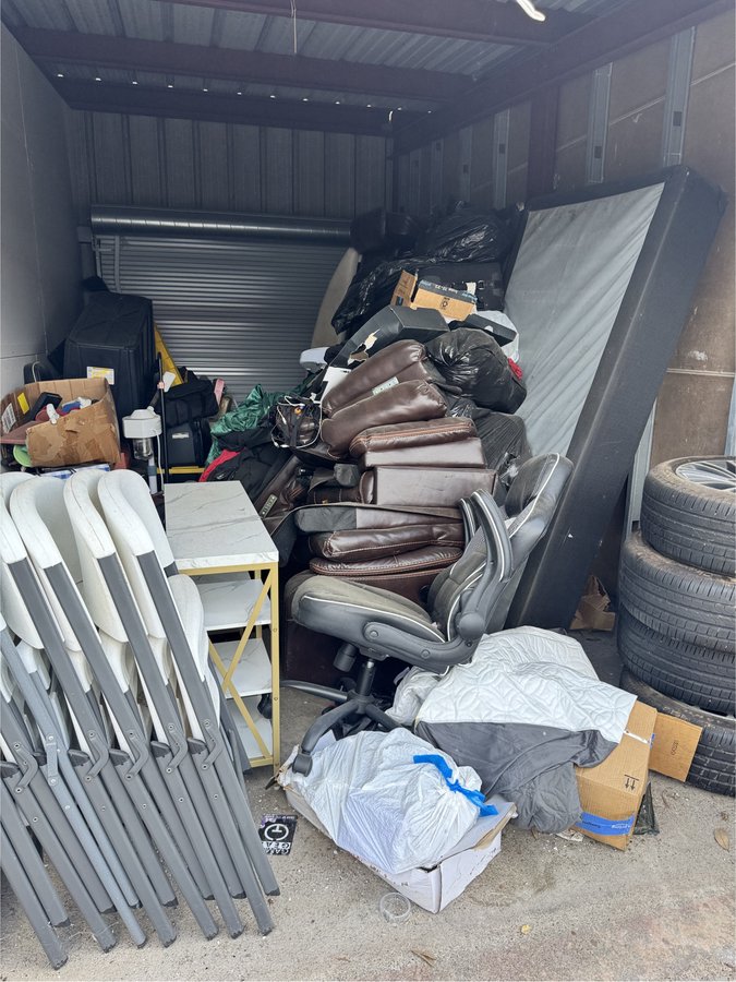 10 x 20 storage unit in Houston, TX