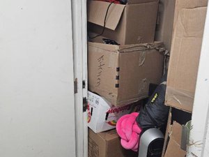5 x 2 storage unit in Santa Cruz, CA