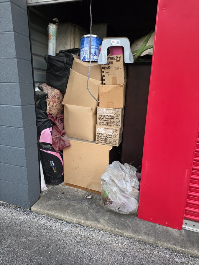 5 x 10 storage unit in Upper Marlboro, MD
