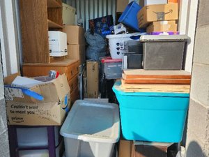 5 x 10 unit in Layton