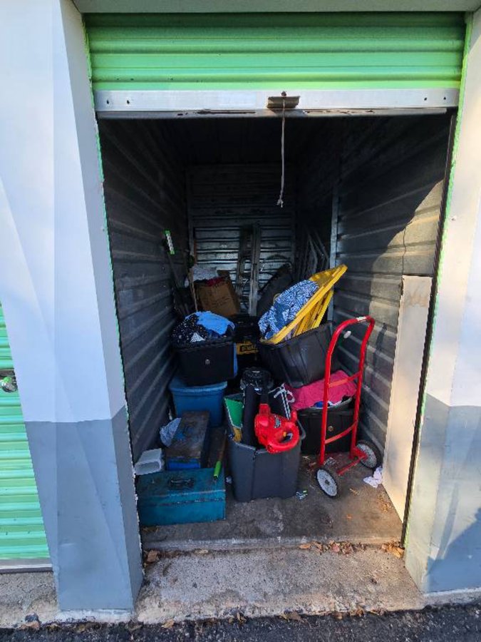 5 x 10 storage unit in Mesa, AZ