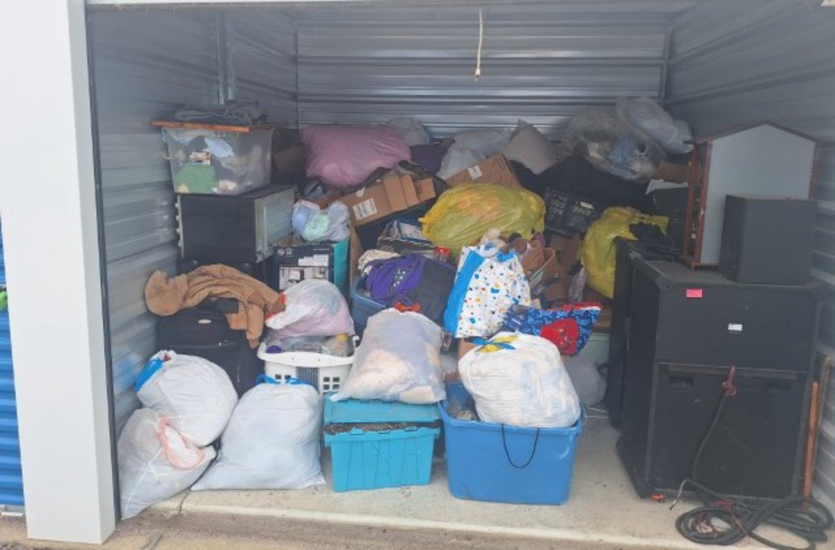 10 x 10 storage unit in Indianapolis, IN