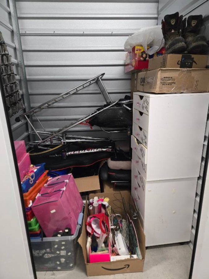 5 x 5 storage unit in Lynnwood, WA