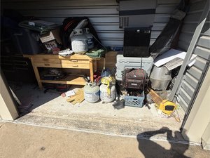 5 x 15 storage unit in Tomball, TX