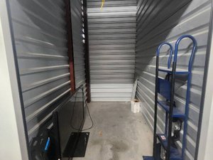 5 x 10 unit in Las Vegas