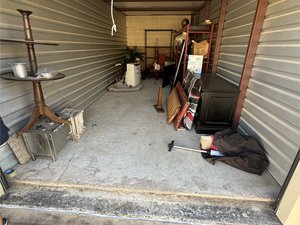 10 x 25 storage unit in Tomball, TX
