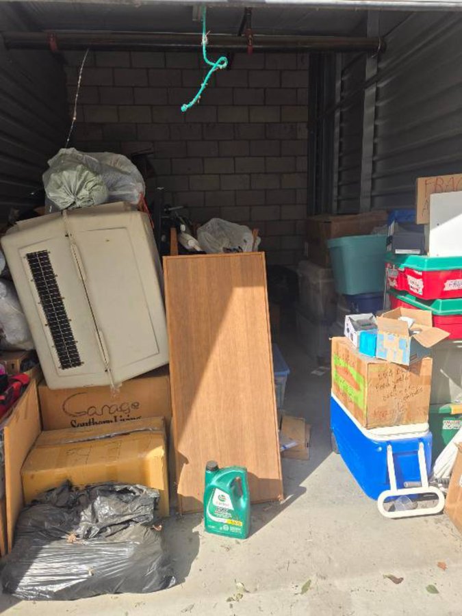 10 x 15 storage unit in Temecula, CA