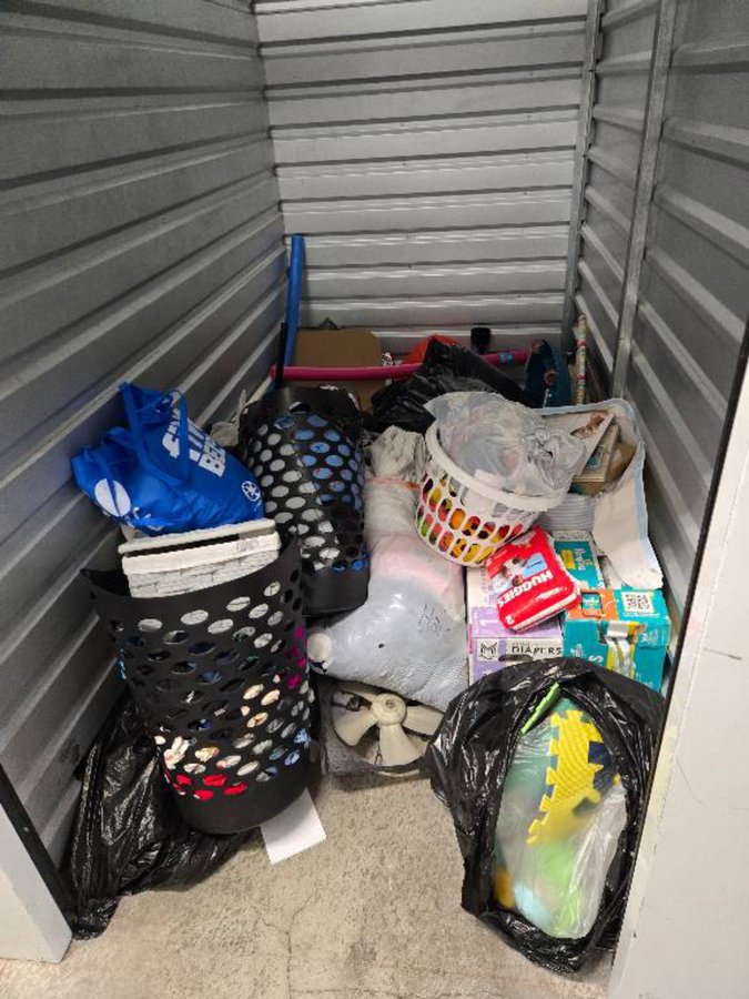 5 x 10 storage unit in Las Vegas, NV