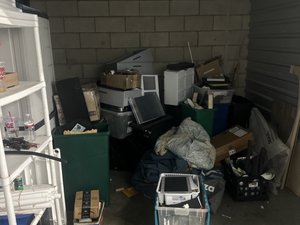 10 x 10 unit in Anaheim
