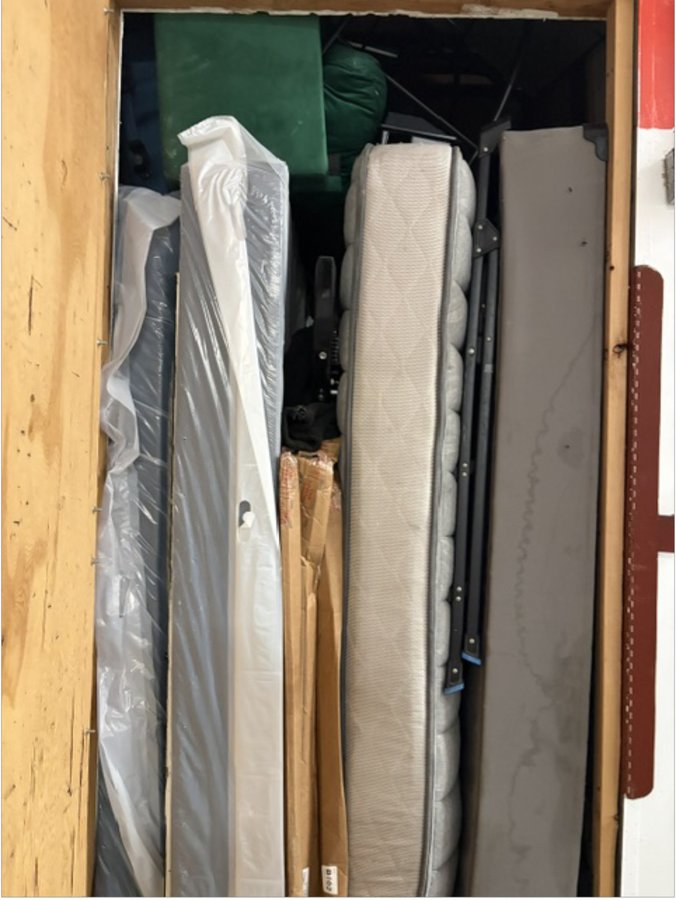 5 x 10 storage unit in Happy Valley, OR