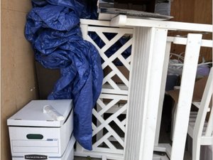 10 x 10 unit in Happy Valley