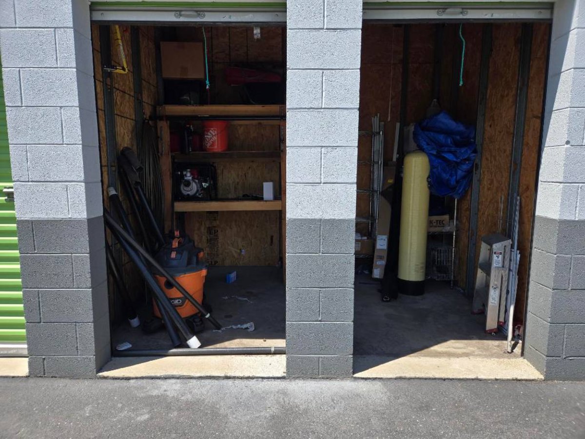 10 x 8 storage unit in San Dimas, CA