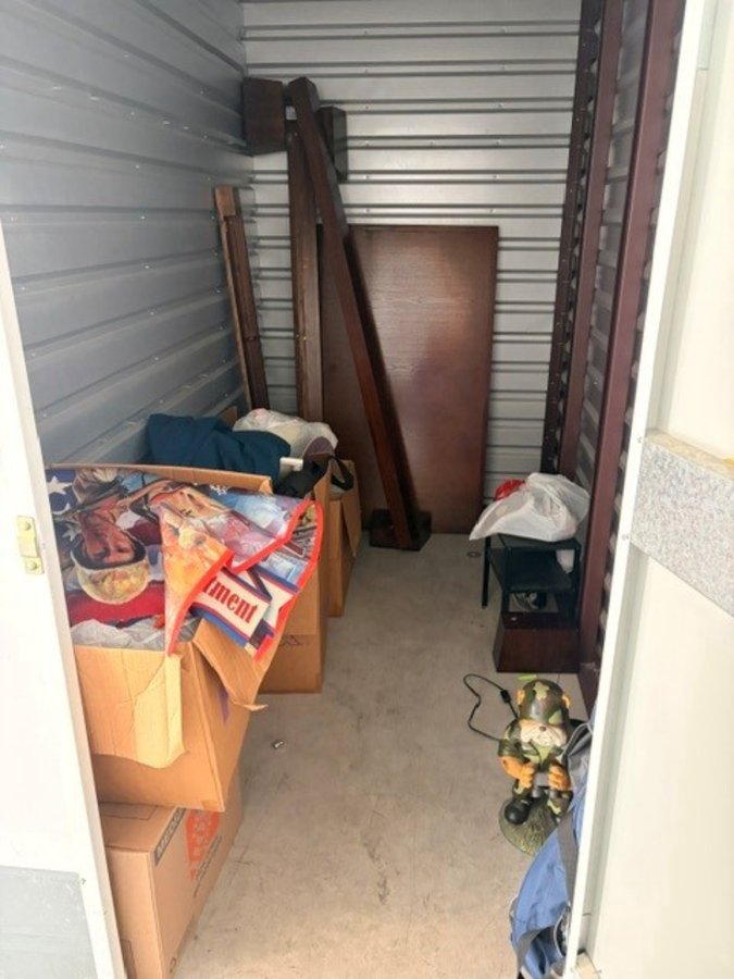 5 x 10 storage unit in San Jose, CA