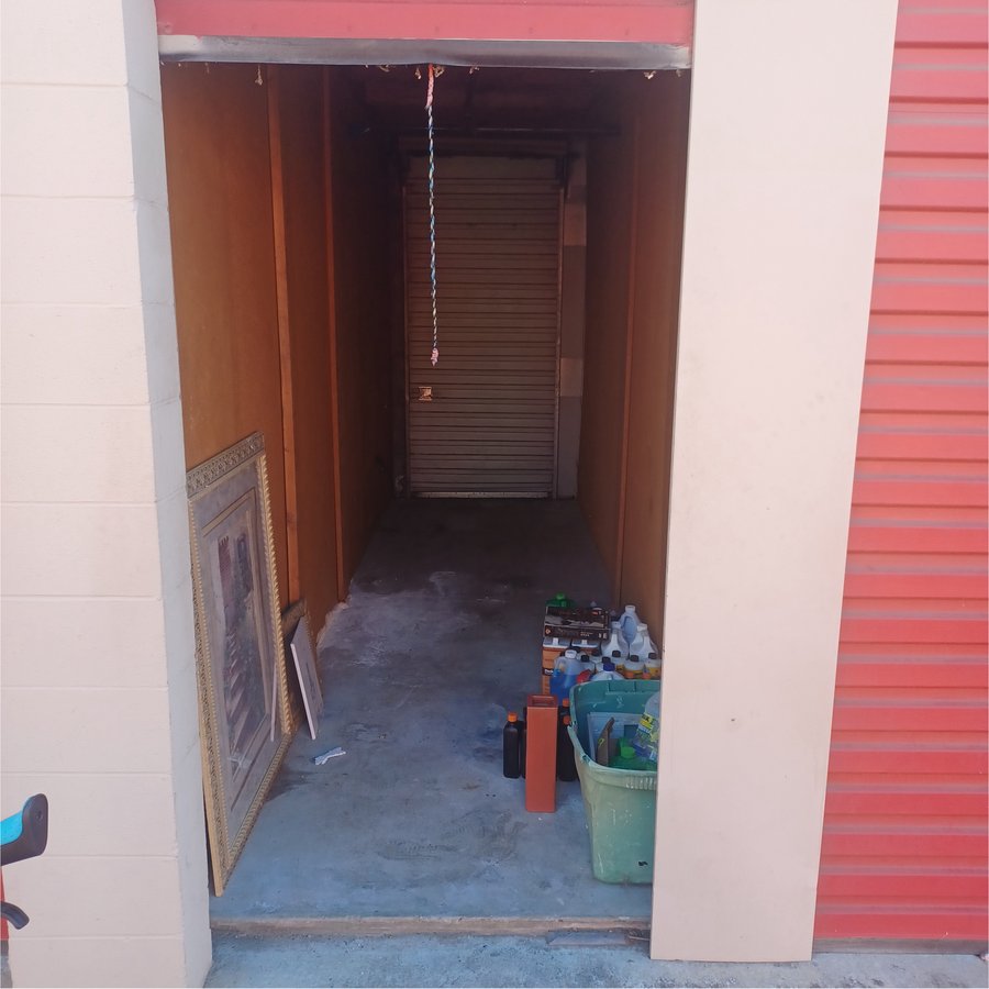 5 x 13 storage unit in Sacramento, CA