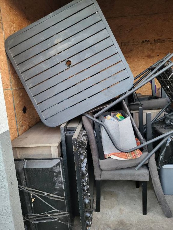 10 x 10 storage unit in Upland, CA