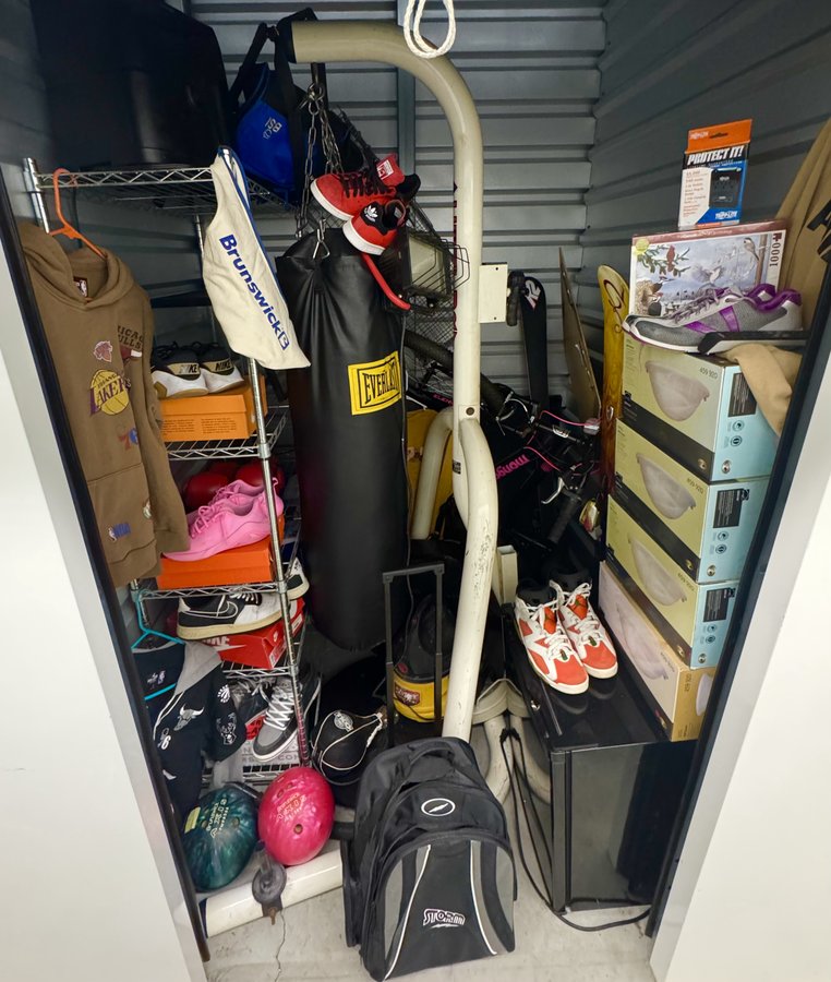 5 x 5 storage unit in Wilmington, MA