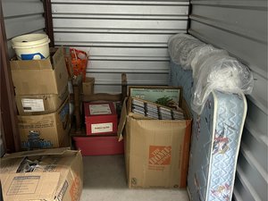 5 x 10 unit in Frederick