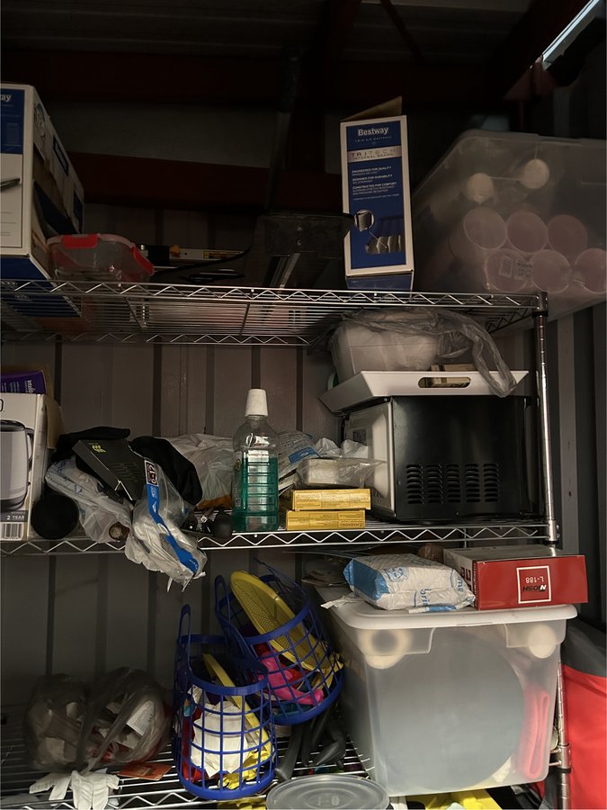 5 x 5 storage unit in Gaithersburg, MD