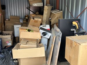 10 x 15 unit in Gaithersburg