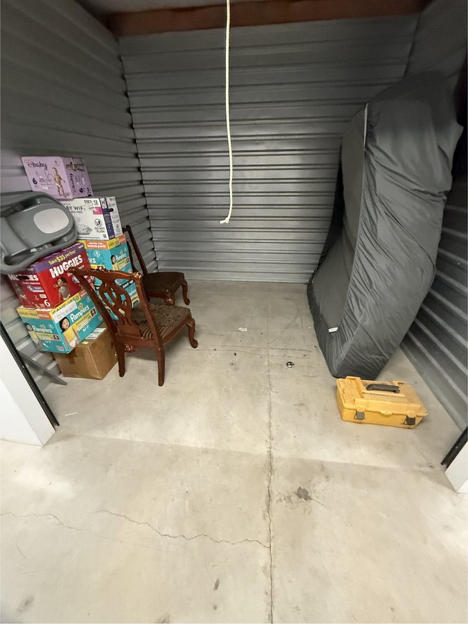 10 x 10 storage unit in Austin, TX