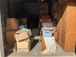 10 x 20 unit in Newhall