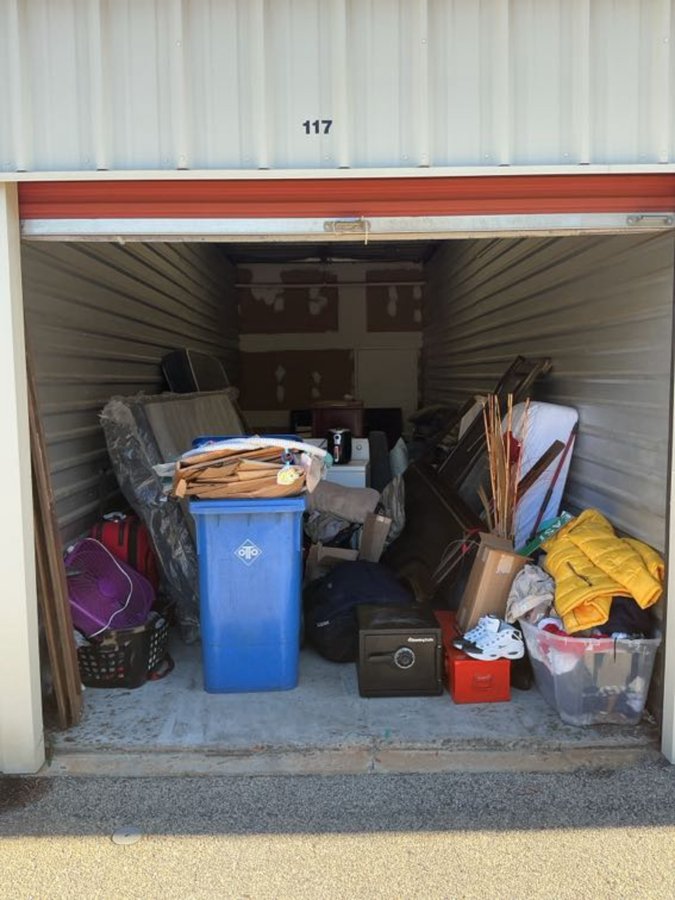 10 x 30 storage unit in Macon, GA
