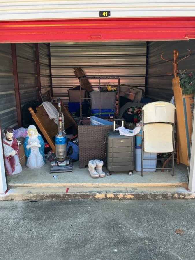 10 x 15 storage unit in Macon, GA