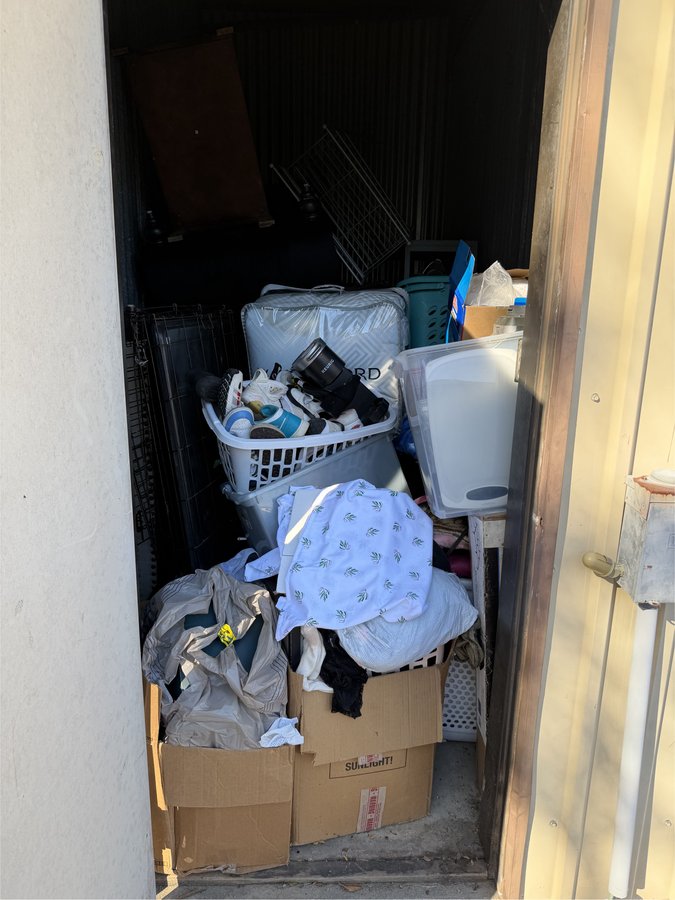 5 x 10 storage unit in Monroe, LA