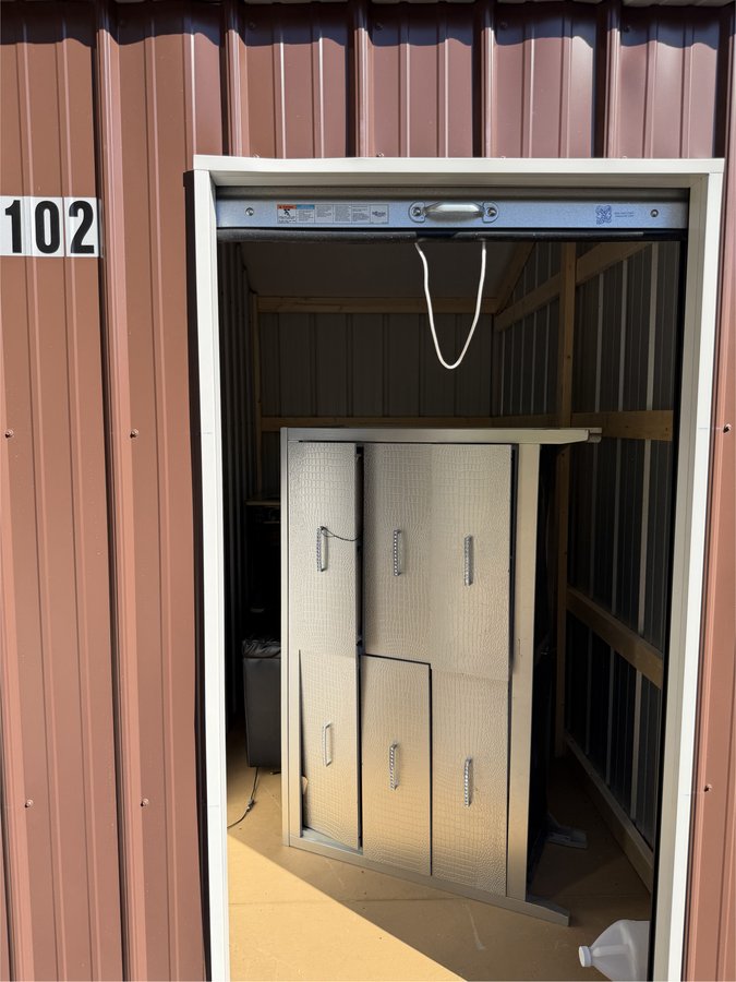 5 x 10 storage unit in Monroe, LA