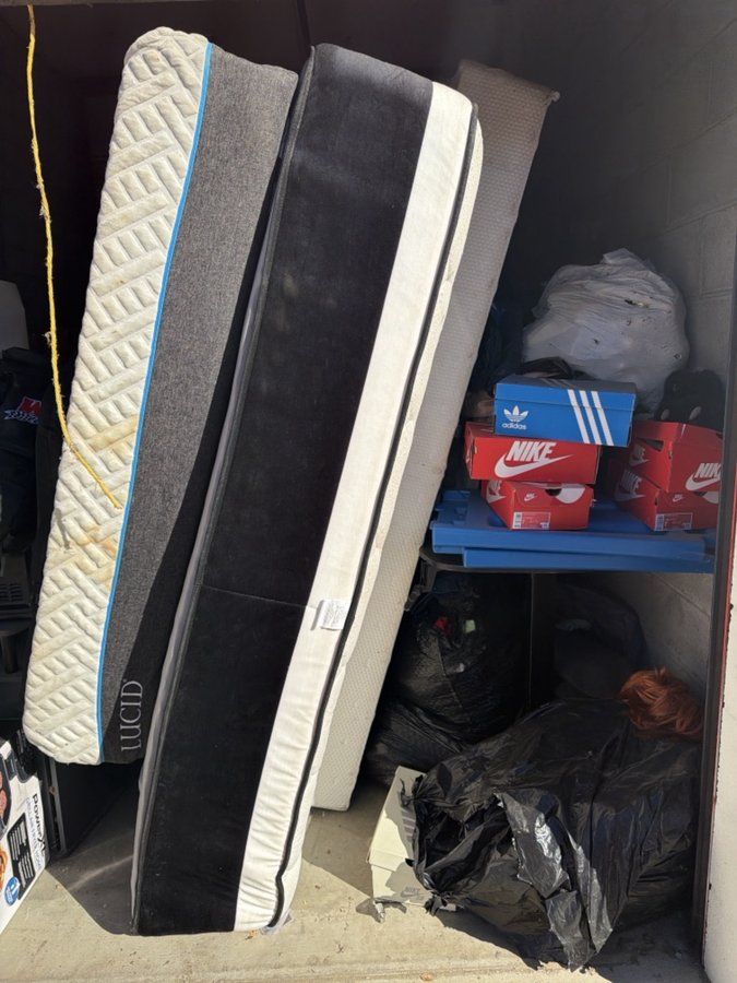 10 x 15 storage unit in Oakley, CA